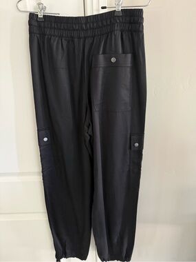 Athleta Celestial High Rise Utility Pant in black, XS, never worn